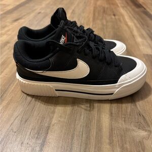 Nike Women’s Black Platform Blazers